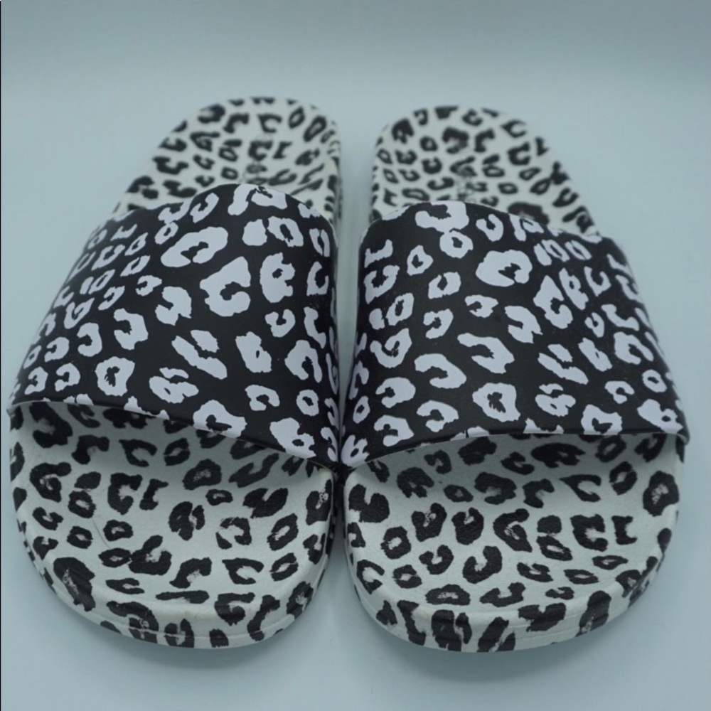 Leopard Print Slides